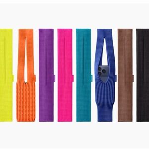 Issey Miyake iPhone Pocket Cinnamon (small)